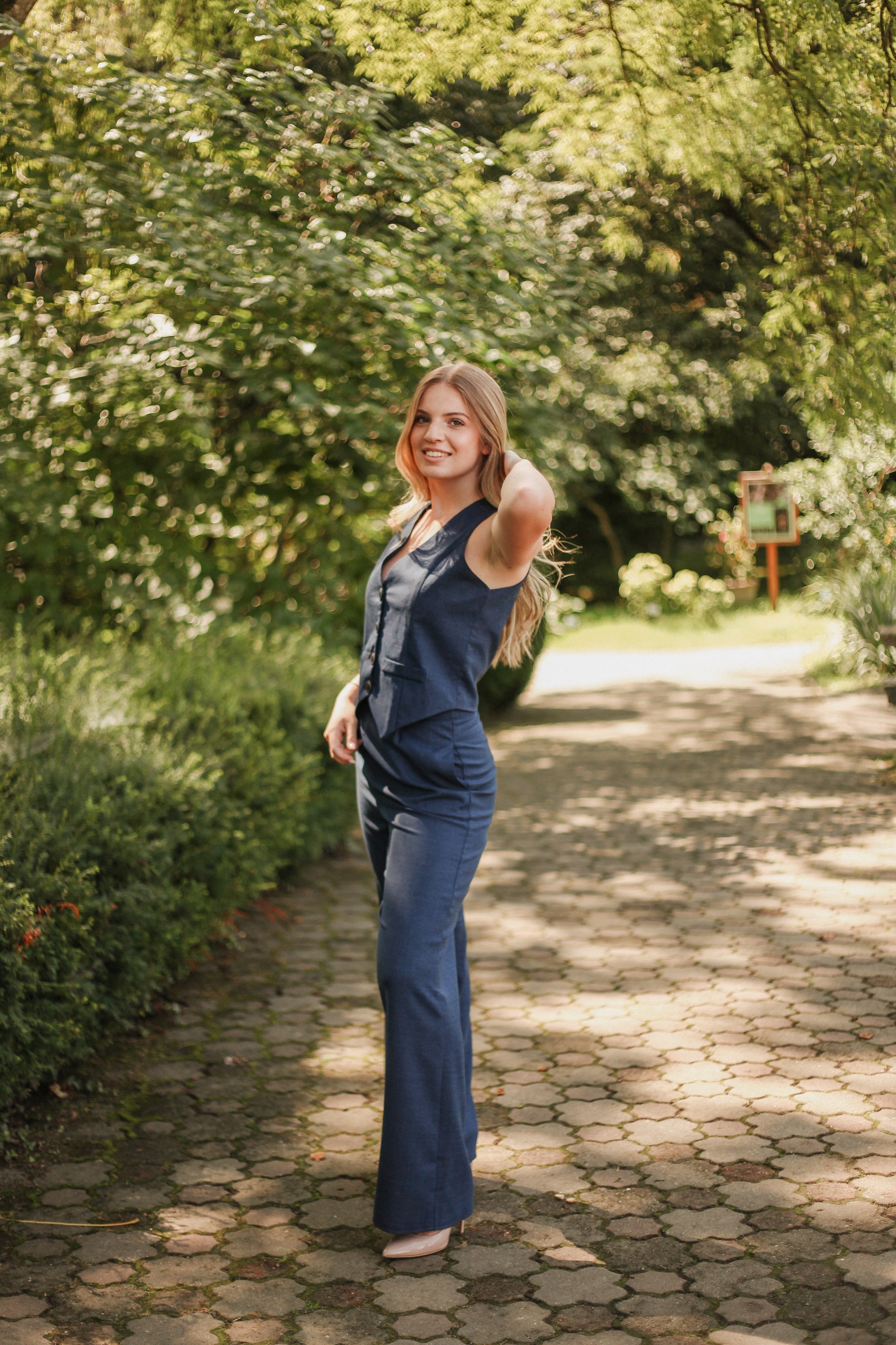 Costum Damă Sadany - imagine 3