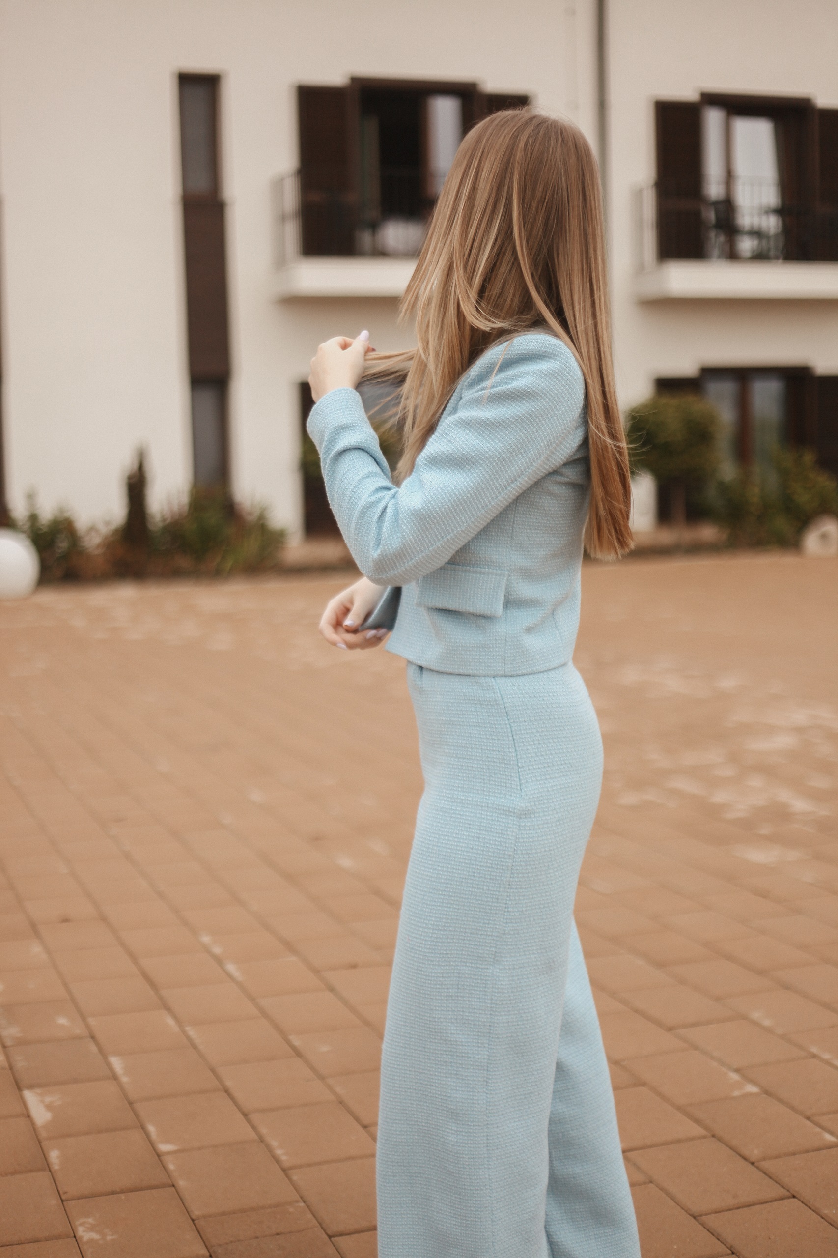 Costum Neena - imagine 2