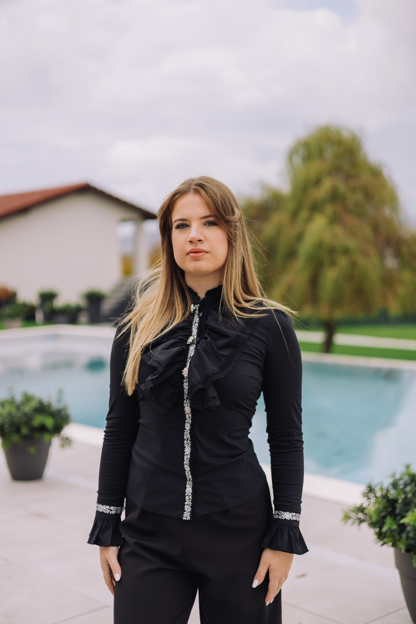 Costum Noir - imagine 5