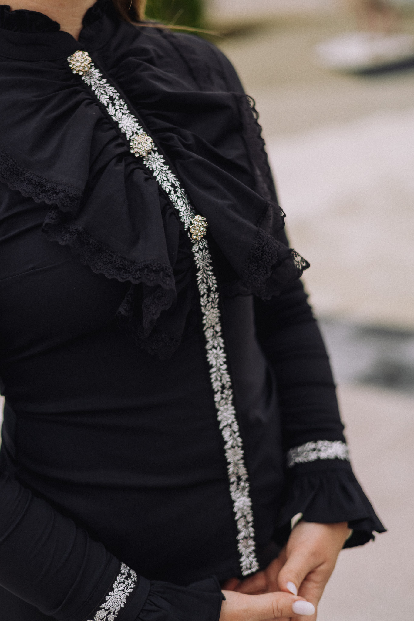 Costum Noir - imagine 9